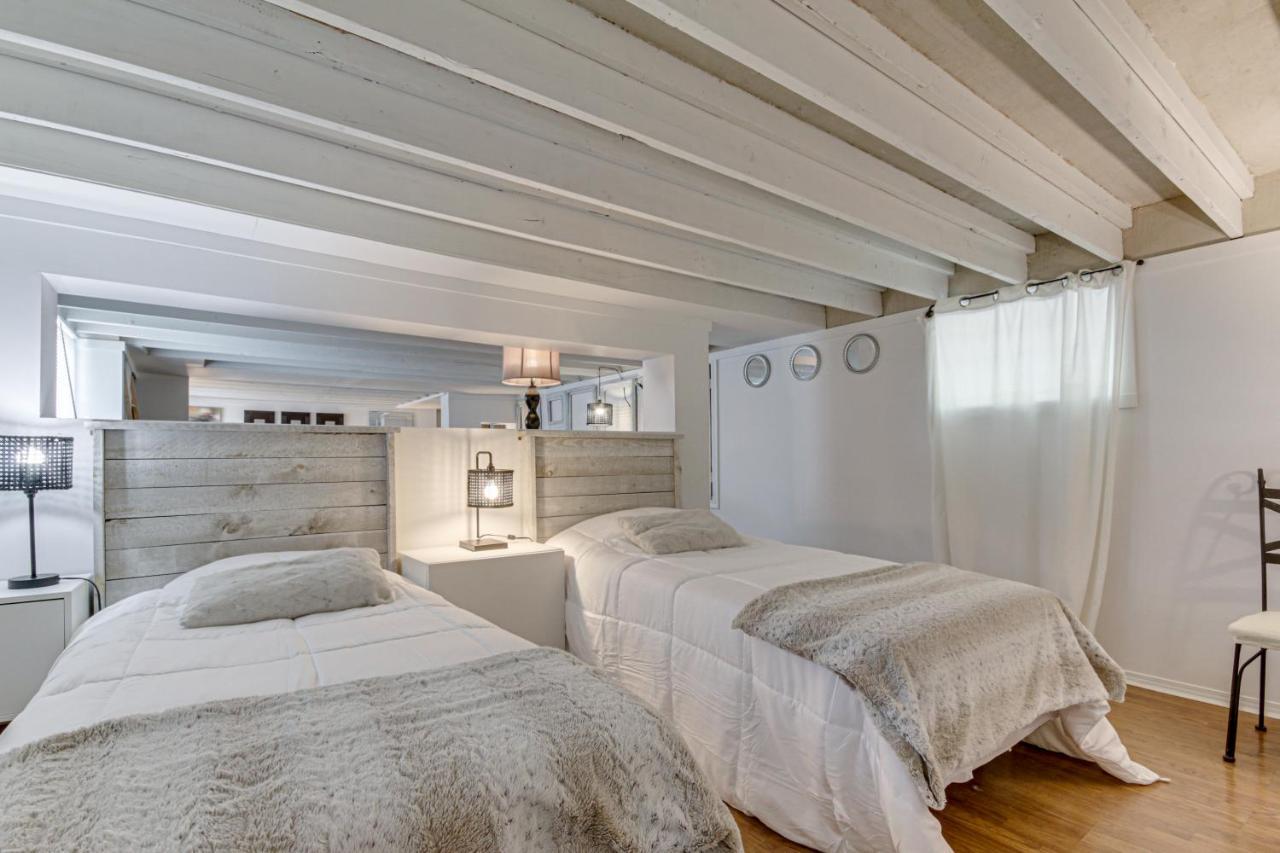 Le Petit Manoir Spa Et Vue Sur Riviere St Maurice Grandes Piles Экстерьер фото